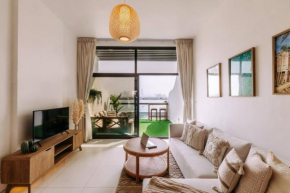 Beachfront Bliss on the Palm Jumeirah